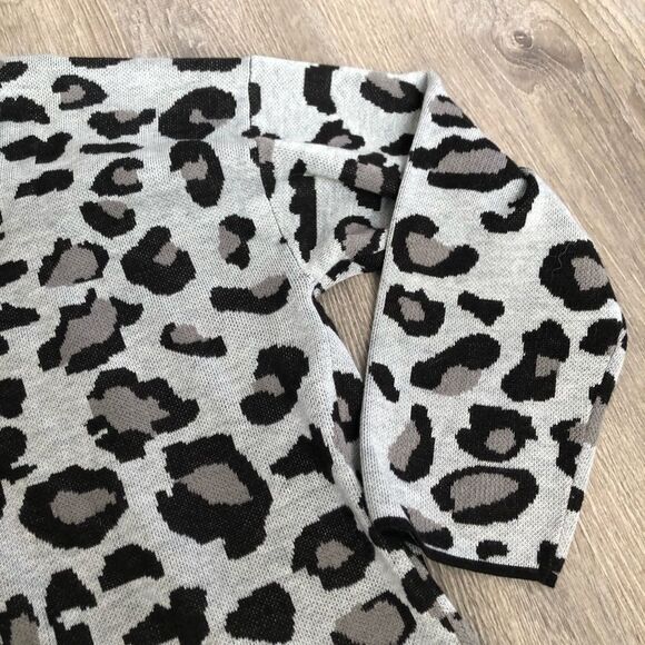 Calvin Klein Leopard Print Cowl Neck Gray Long Sleeve Sweater Top Womens Sz XL - Picture 5 of 10